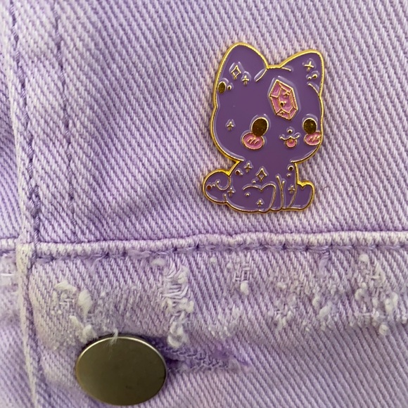 Celestial Gem Cat Enamel Pin - Picture 2 of 5